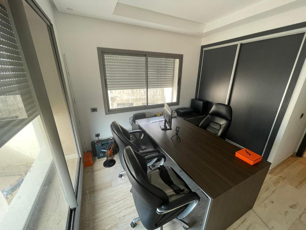 Appartement Haut Standing Proche Gare Casa Voyageur Casablanca Exterior foto